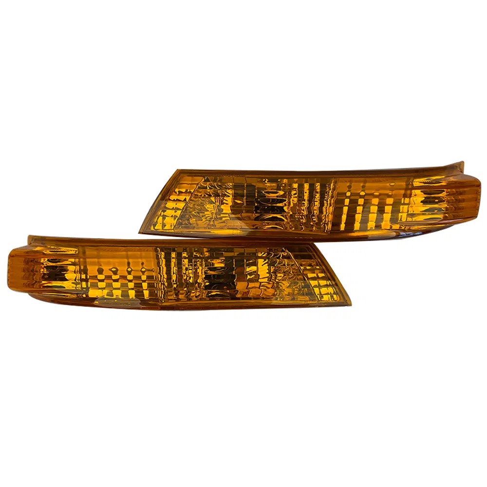 Toyota Dyna U307 light pair Toyota Dyna U307 light pair